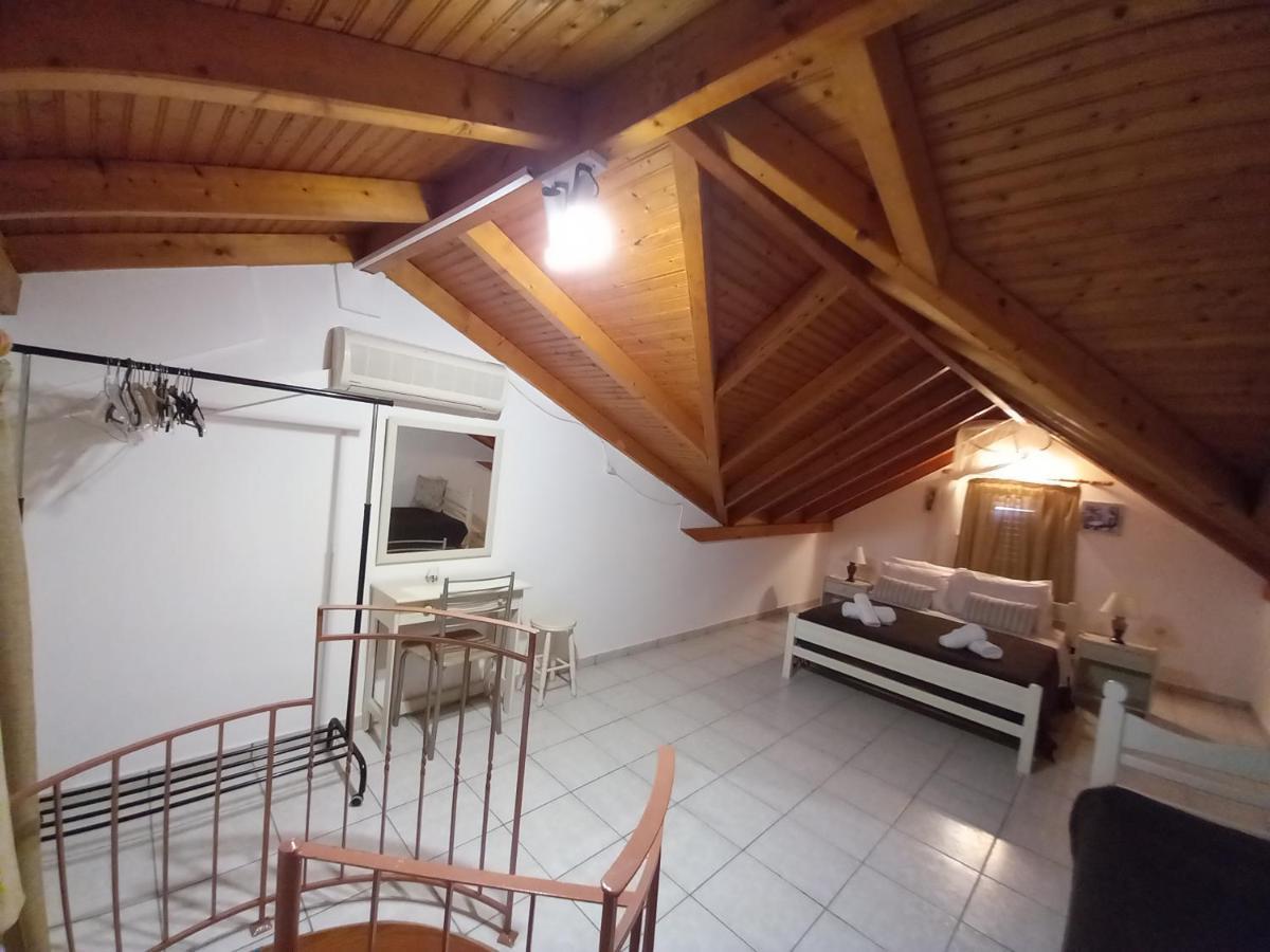 Marketos Apartments Svoronata Luaran gambar