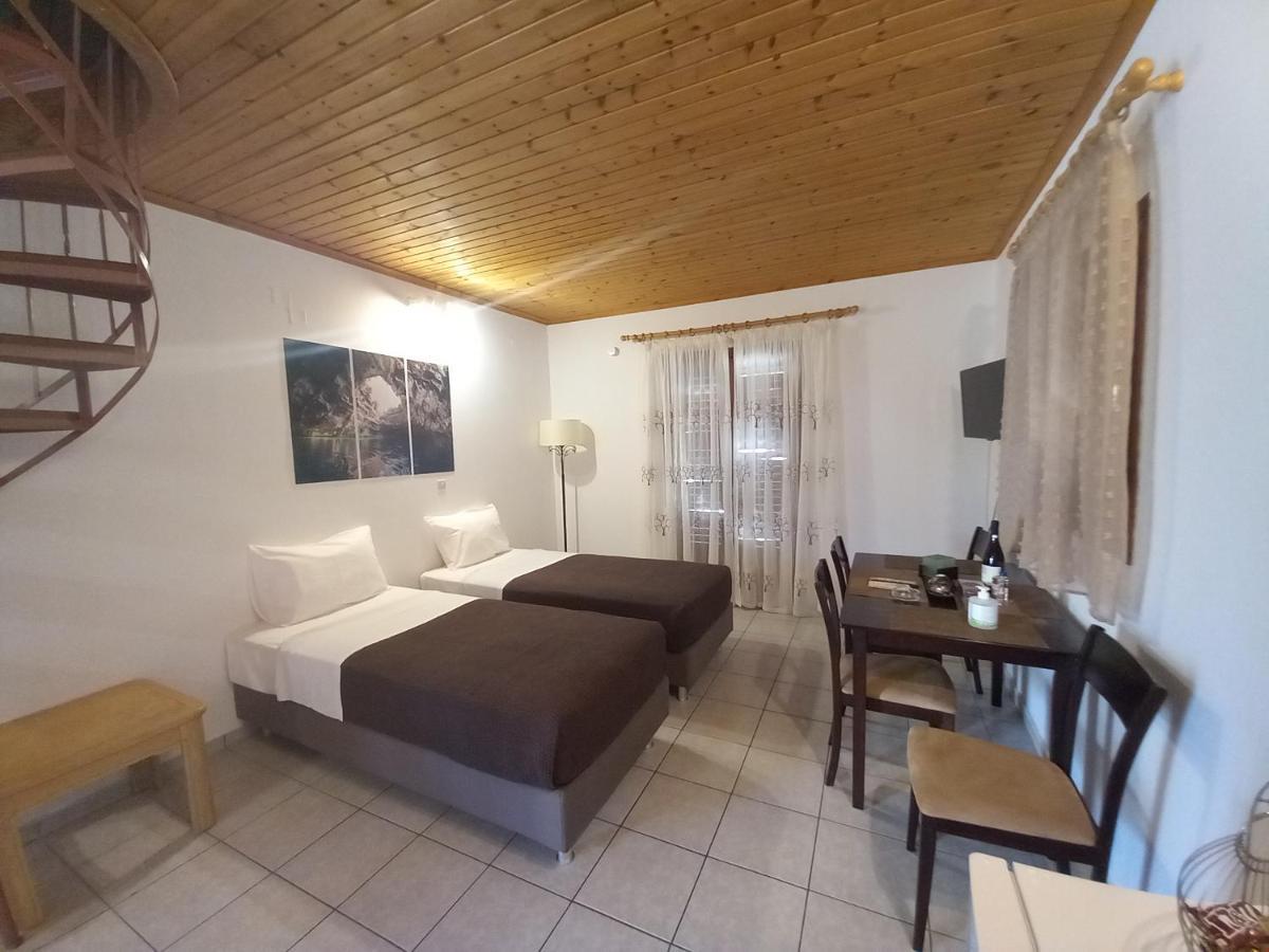 Marketos Apartments Svoronata Luaran gambar