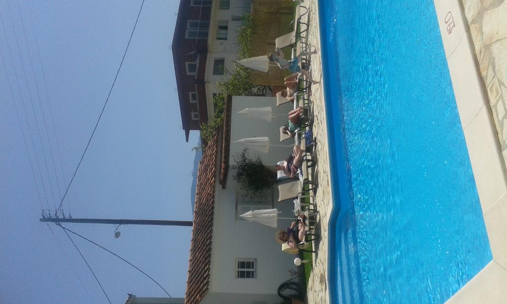 Marketos Apartments Svoronata Luaran gambar