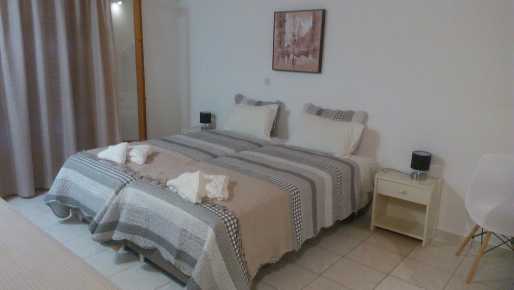 Marketos Apartments Svoronata Luaran gambar
