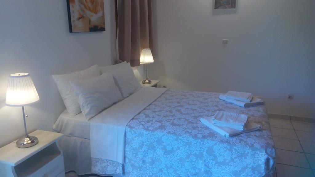 Marketos Apartments Svoronata Luaran gambar