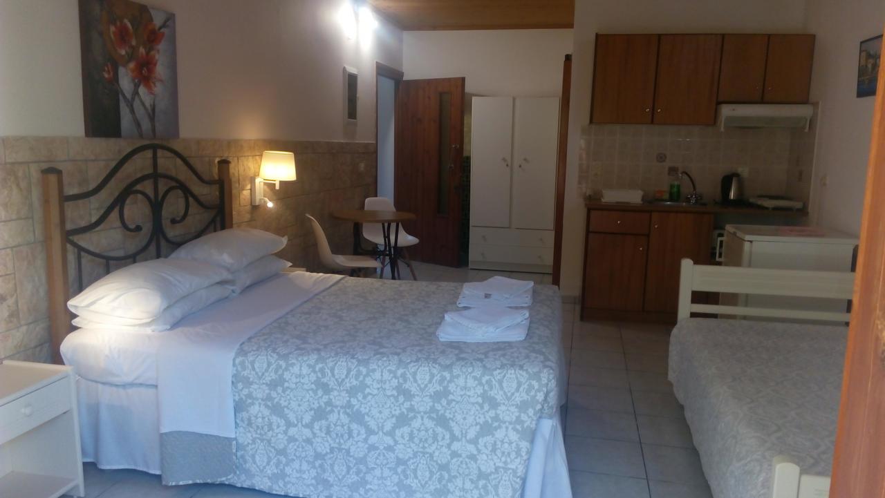 Marketos Apartments Svoronata Luaran gambar