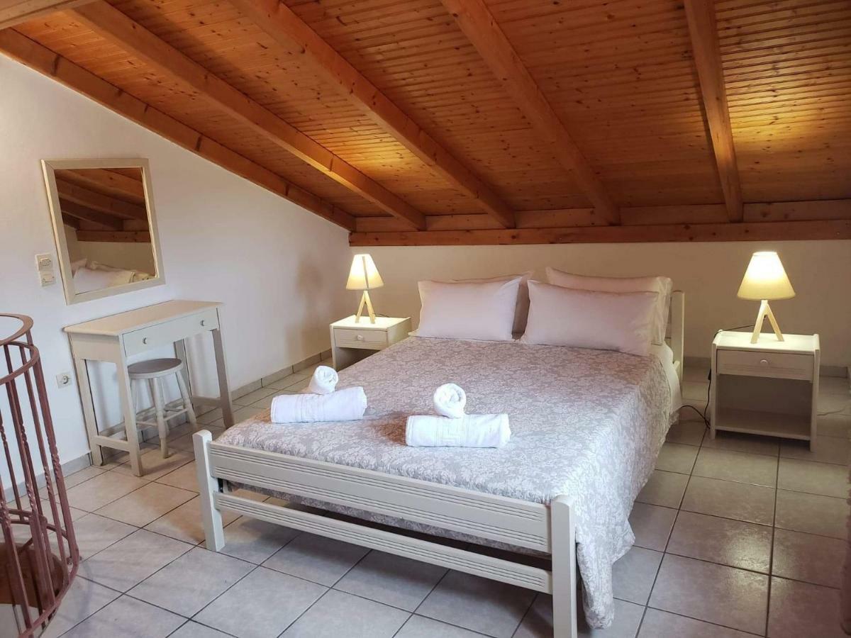 Marketos Apartments Svoronata Luaran gambar